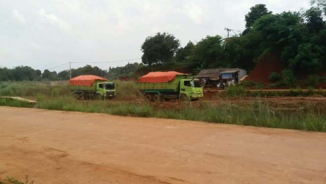 
					Kades Kalisuren Kecamatan Tajurhalang Odih Ilyas Tidak Tahu Ada Galian C di Wilayahnya