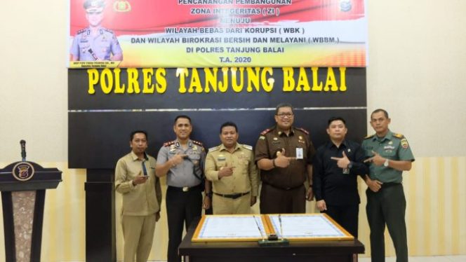 
					Wali Kota Hadiri Deklarasi WBK dan WBBM Lingkup Polres Tanjungbalai