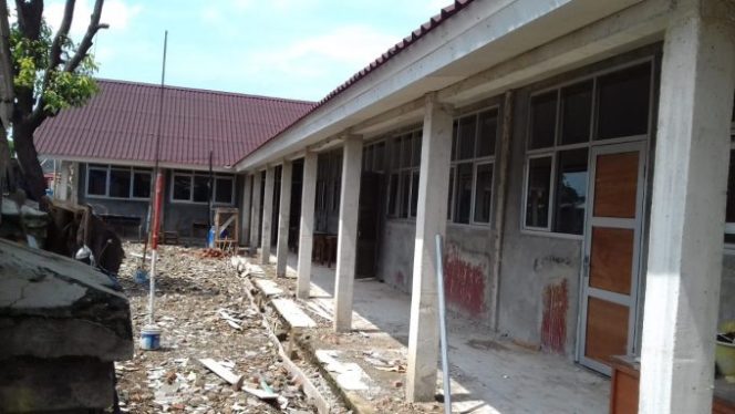 
					Rehab Gedung SDN Jampang 05 Kec. Kemang Hampir Rampung