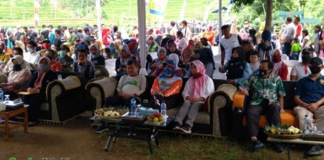 
					Bupati Garut Resmikan Kawasan Wisata Multifungsi di Daerah Irigasi Cimaragas Blok Talangseng Margawati Garut Kota