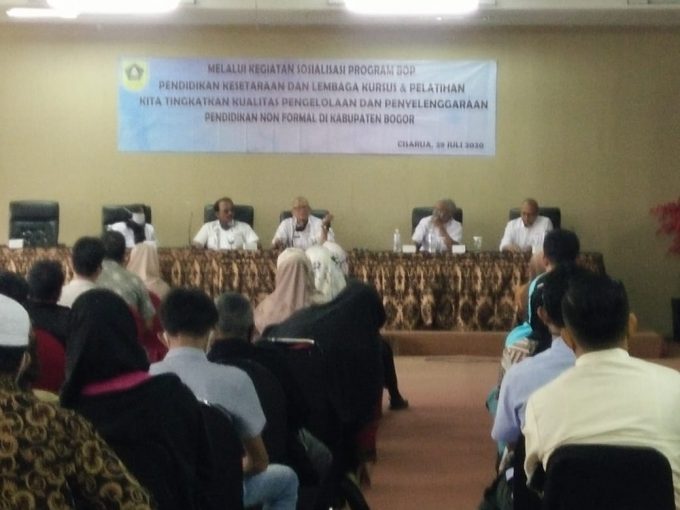 Dinas Pendidikan Kab.Bogor Menggelar Sosialisasi Program BOP Pendidikan