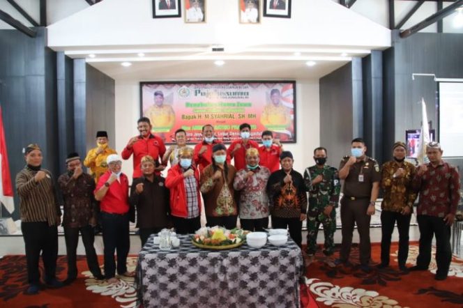 
					Penabalan Nama Wali Kota H.M Syahrial Menjadi “Mas Abimono Satrio Pramudyo” Oleh Keluarga Besar PUJAKESUMA