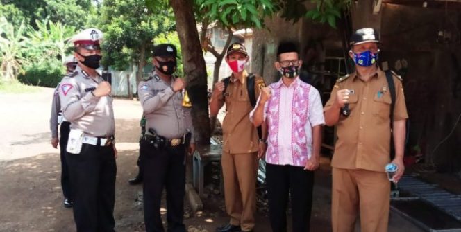 
					Desa Situsari Cileungsi Adakan Razia Masker Bersama Muspika