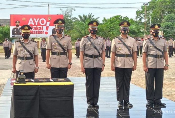 
					Kapolres Beltim Pimpin Pelantikan Wakapolres, Kompol Agus Handoko, SH Gantikan Kompol Bambang M