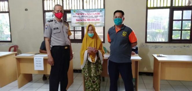 
					Pemerintah Desa Pengasinan Sukses Dalam Pembagian BLT DD Tahap ke-5