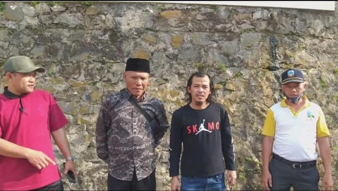 
					IWO dan Lasminingrat Group Bantu Pipa Peralon Air ke Warga Desa Girijaya