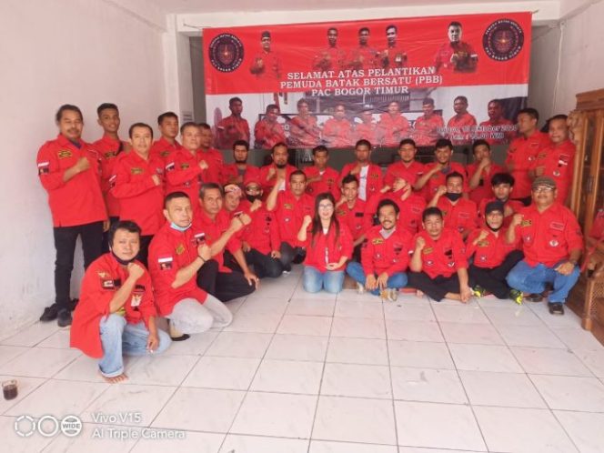 
					Perkuat Struktur Organisasi, Ketua DPC Pemuda Batak Bersatu Kota Bogor Lantik Pengurus PAC PBB Bogor Timur