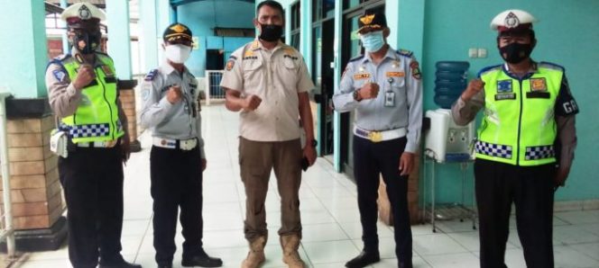 
					Terminal Cileungsi Mengadakan Random Cek Kendaraan Dalam Rangka Libur Panjang Tahun Baru