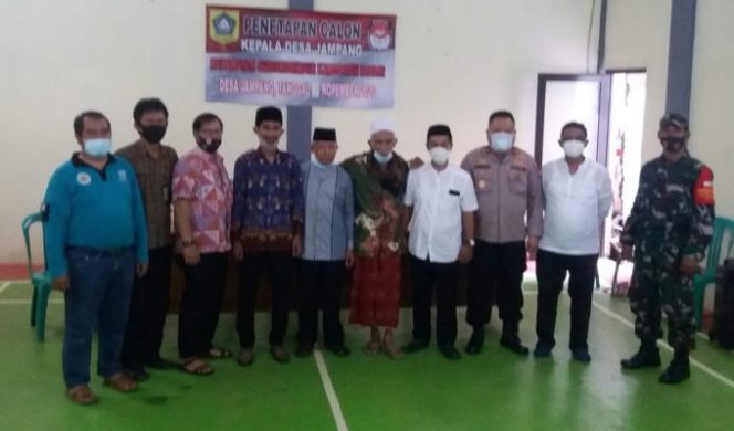 
					Penetapan Calon Kades Jampang Oleh Panlih Pilkades Dihadiri Muspika Dan Undangan Terbatas