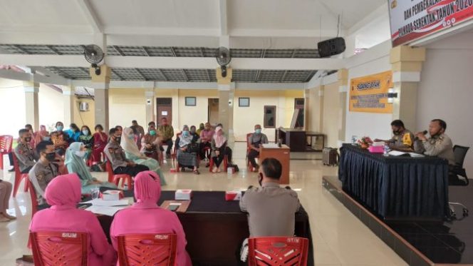
					Sidang BP4R Personil, Wakapolres Beltim Ingatkan Untuk Hidup Sederhana