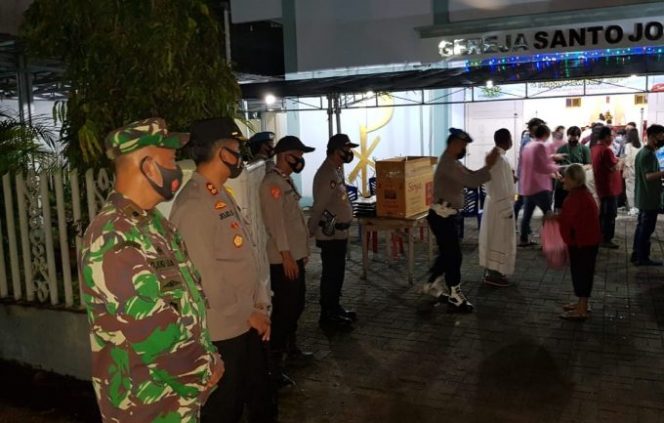 
					Kapolres Beltim Pantau Langsung Pelaksanaan Ibadah Jelang Natal 2020