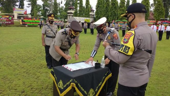 
					Polres Lampung Utara Gelar Serah Terima Jabatan (Sertijab) Kabag OPS