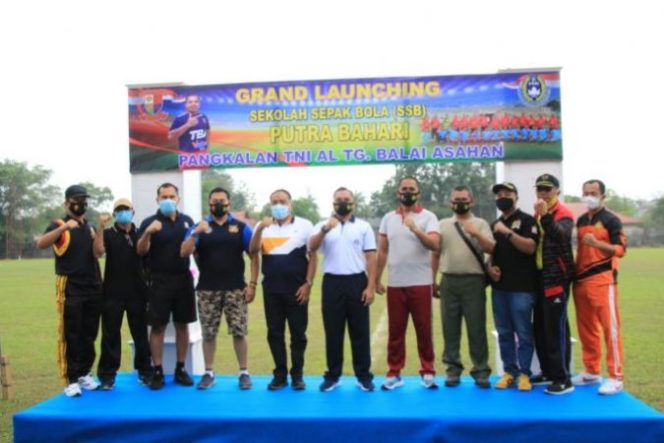 
					Grand Launching SSB Putra Bahari Lanal TBA, Pemkot Tanjungbalai Berharap Agar Dapat Melahirkan Generasi Sepak Bola Yang Baru