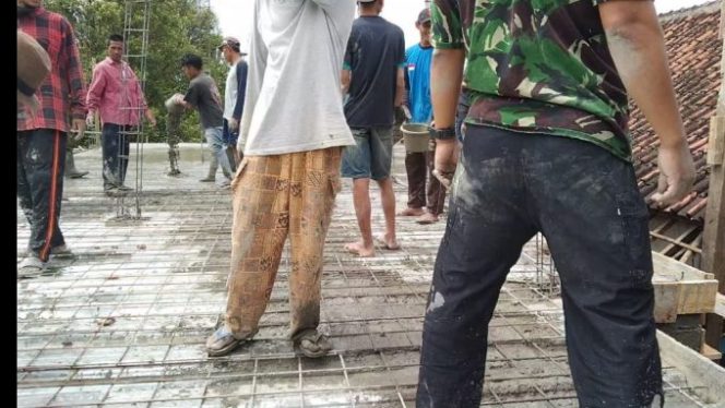 
					Pembangunan Pondok Pesantren Nurul-Kholasoh Ciburial Desa Sukajadi Minta Uluran Tangan Para Dermawan