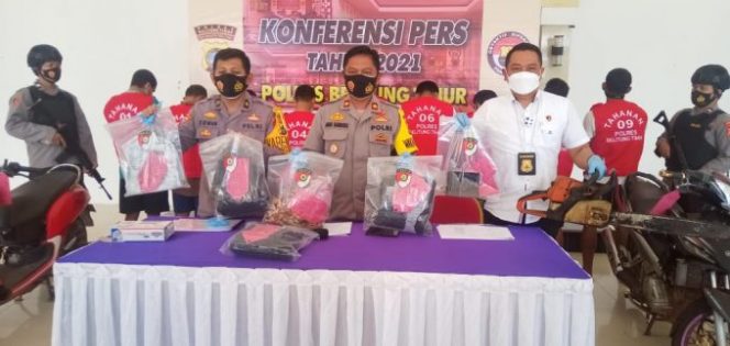 Konferensi Pers Polres Belitung Timur Tindak Pidana Kejahatan di Tahun 2021