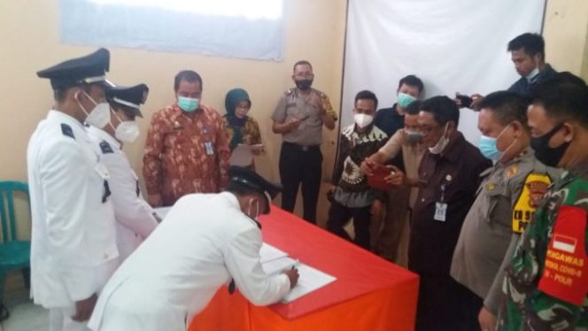 Empat Kepala Desa Terpilih Langsung Sertijab di Kecamatan Gunung Sindur