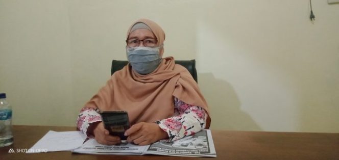 
					COVID Belum Juga Usai, Kades Pabuaran Ayoh Yohana : Saya Tekankan Kepada Warga Agar Terus Jalankan Prokes
