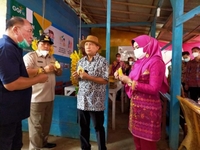 
					Tertarik Dengan Pisang Mas, Dua Menteri dan Gubernur Kunjungi Tanggamus
