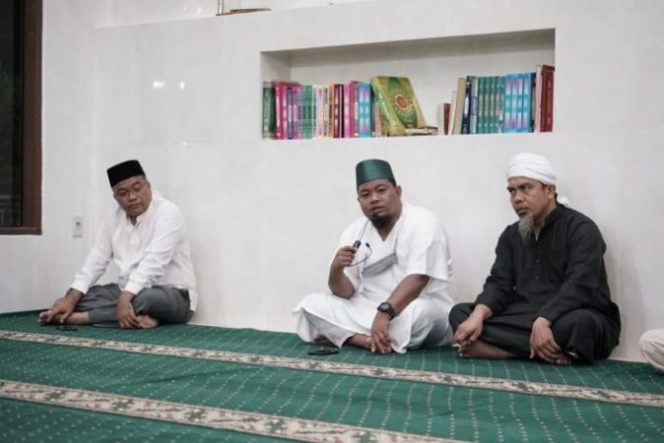 
					“GERBANG SURGA” Gerakan Bangun Subuh Keluarga Bersama Wali Kota Tanjungbalai
