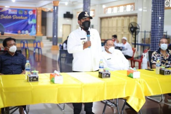 
					Wali Kota Tanjungbalai Pantau Pelaksanaan Vaksinasi di Aula Vihara Tri Ratna