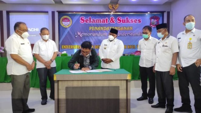 
					Wali Kota Tanjungbalai Tandatangani MOU Antara Pemkot Tanjungbalai Dengan Universitas Asahan