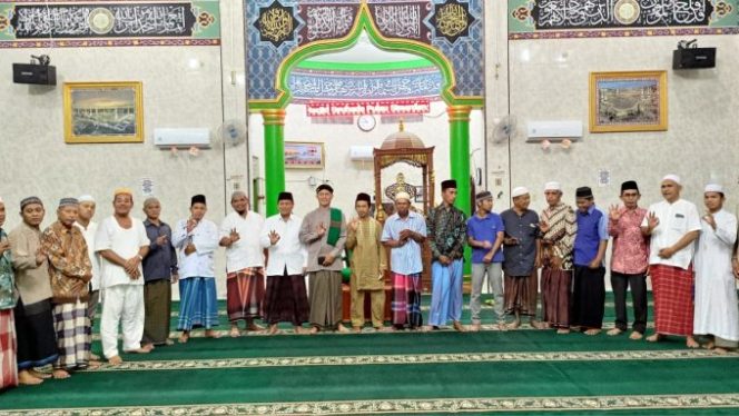 
					Wakil Wali Kota WarisTholib Hadiri Peringatan Nuzulul Quran di Masjid Syuhada Pulau Simardan