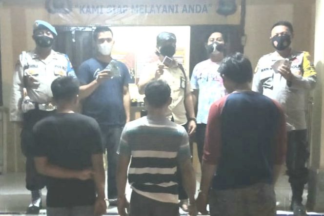 
					Polsek Pugung Tangkap Tiga Pelaku Perjudian