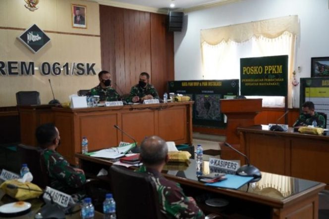 
					Danrem 061/Sk Instruksikan Kembali Mulai dari Kodim, Koramil Lebih Sigap Tangani Covid- 19
