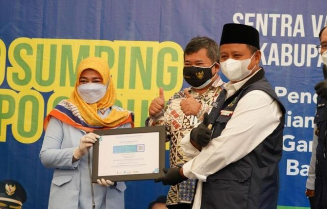 
					Wagub Jabar Apresiasi Antusiasme Masyarakat Mengikuti Vaksinasi di Kabupaten Garut