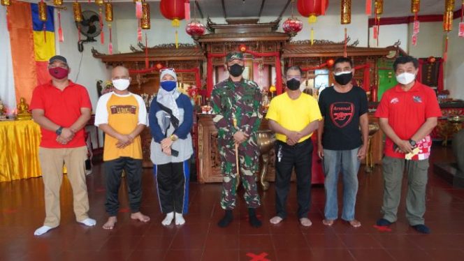 
					Kunjungi Vihara Phan Ko Bio, Danrem 061/SK Ajak Umat Budha Tingkatkan Sinergitas Antar Umat Beragama