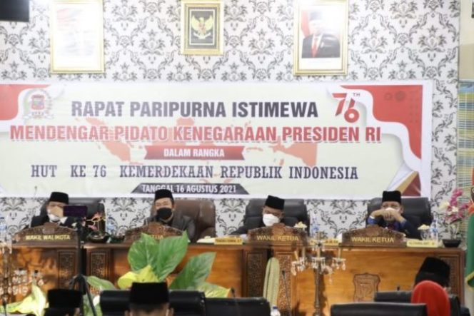 
					Rapat Paripurna Istimewa Dalam Agenda Mendengarkan Pidato Kenegaraan Presiden RI Dalam Rangka HUT RI Ke-76