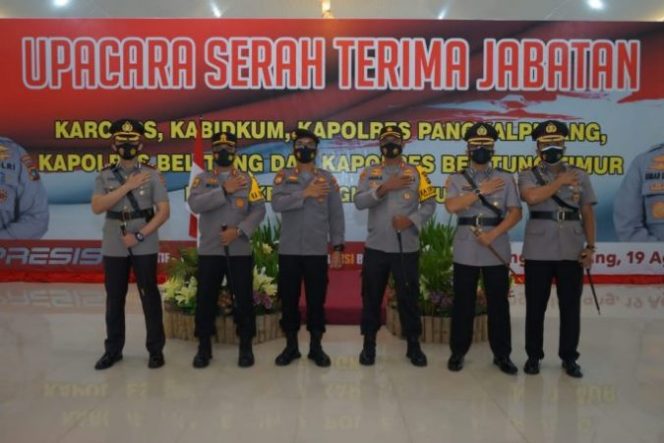 
					Kapolda Lantik AKBP Taufik Noor Isya Jadi Kapolres Belitung Timur