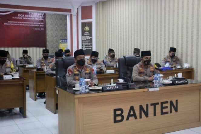 
					Kapolda Banten Turut Hadir Dzikir dan Doa Kebangsaan 76 Tahun Indonesia Merdeka