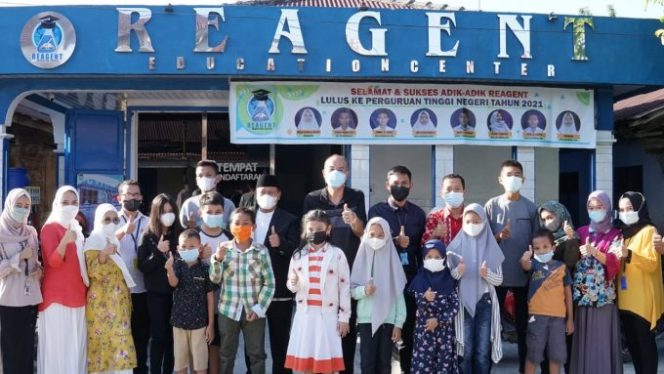 
					Kunjungi Bimbel “Reagent Education Center”, Plt Wali Kota Waris Thalib Berpesan Kepada Siswa/i Untuk Terus Belajar dan Prestasi