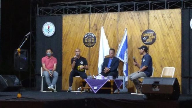 
					Ketua Askab PSSI Garut Hadiri HUT PS.Portal Putra Ke-48 Tahun