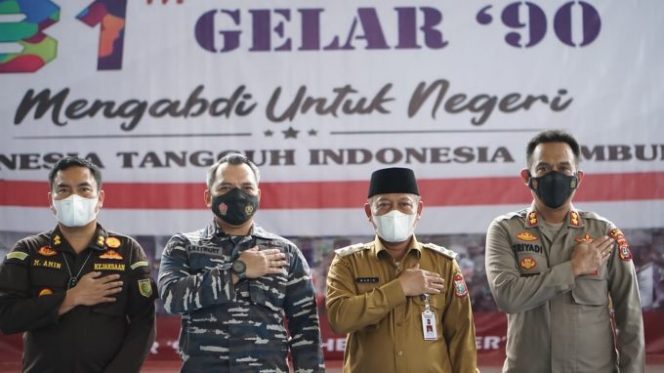 
					Plt Wali Kota Bersama Forkopimda Tanjungbalai Mengikuti Zoom Meeting Peringatan 31 Tahun Pengabdian Alumni Akabri 1990 “Mengabdi Untuk Negeri”