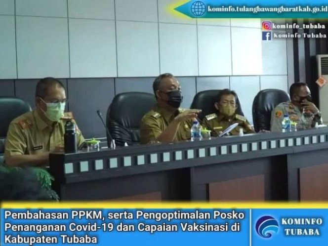 
					Bupati Tulang Bawang Barat Umar Ahmad, Hadiri Rapat Pembahsan PPKM Level 3-1 dan Pengoptimalan Posko Penanganan Covid-19