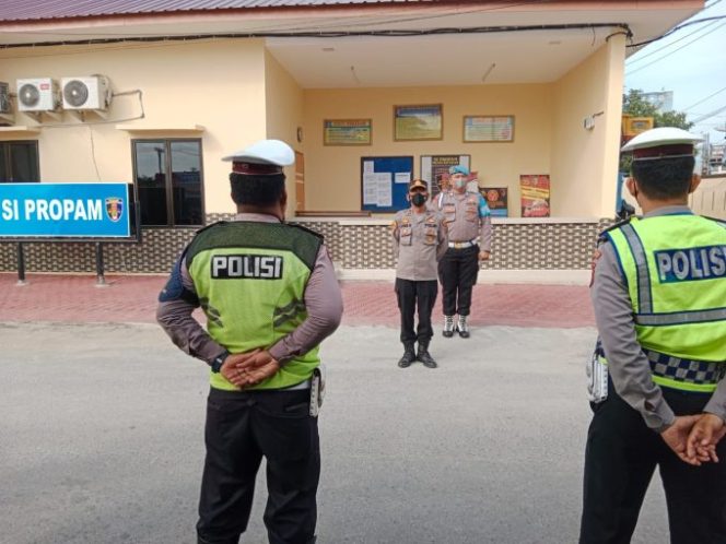 
					Tingkatkan Pengawasan  Piket Propam Polres Batu Bara Cek Personil Jaga Mako dan Patuhi Prokes