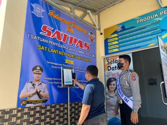 
					Satpas Polres Batu Bara Siapkan Scan Barcode