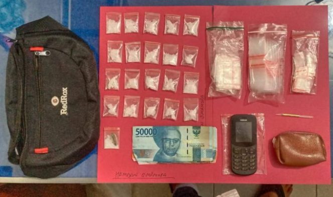 
					Satres Narkoba Polres Batu Bara Amankan Pelaku dan Sejumlah Barang Bukti