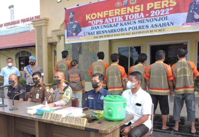 
					Kapolres Asahan : Ops Antik Toba 2022 Petugas Amankan 48 Orang Tersangka dan 70.5 Gram Narkotika Jenis Sabu