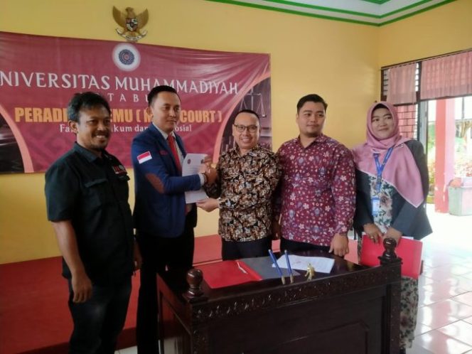 
					UMKO Bersama LBH IWO Lampura dengan SMSI Lampura Tandatangani MOA