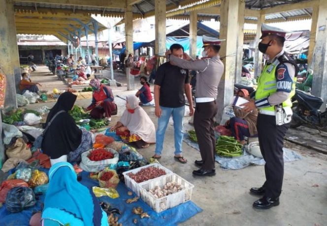 
					Sat Lantas Polres Batu Bara Laksanakan Patroli Di Pasar, Antisipasi Gangguan Kamtibmas