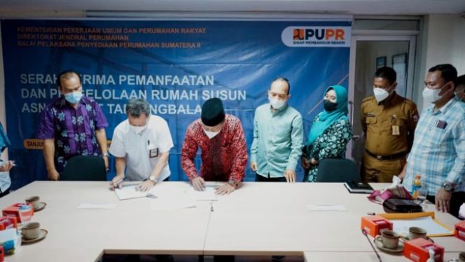 
					Plt Wali Kota Tanjungbalai Tanda Tangani Serah Terima Pemanfaatan dan Pengelolaan Rusun ASN Pemkot Tanjungbalai