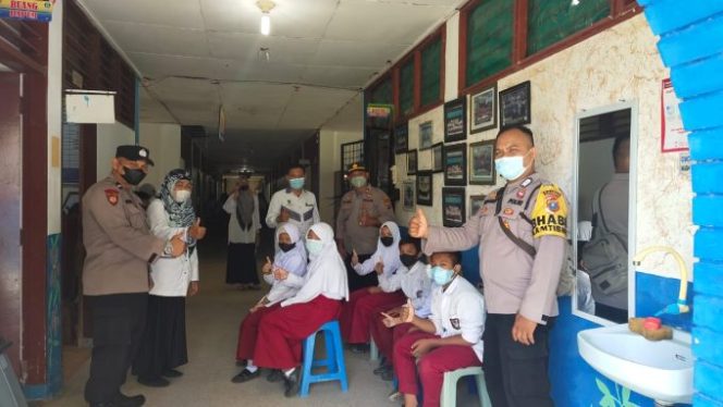 
					Polsek Indrapura Akselerasi Buka Beberapa Gerai Vaksinasi