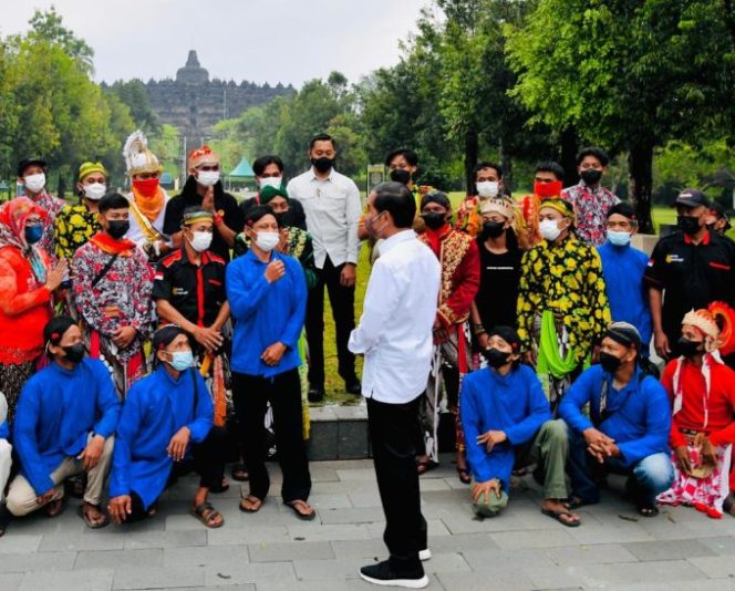 
					Tinjau Candi Borobudur, Presiden Ingin Ajang Seni Dirutinkan untuk Tarik Wisatawan
