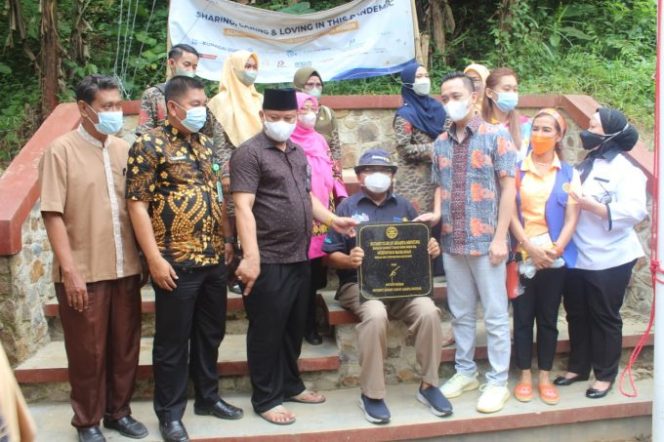 
					Bangunan Sekolah Jarak Jauh Kebon Cau Di Pelosok Kecamatan Rumpin Diresmikan
