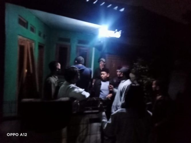 
					Penemuan Mayat Dalam Kontrakan, Polsek Ciomas Lakukan Penyelidikan