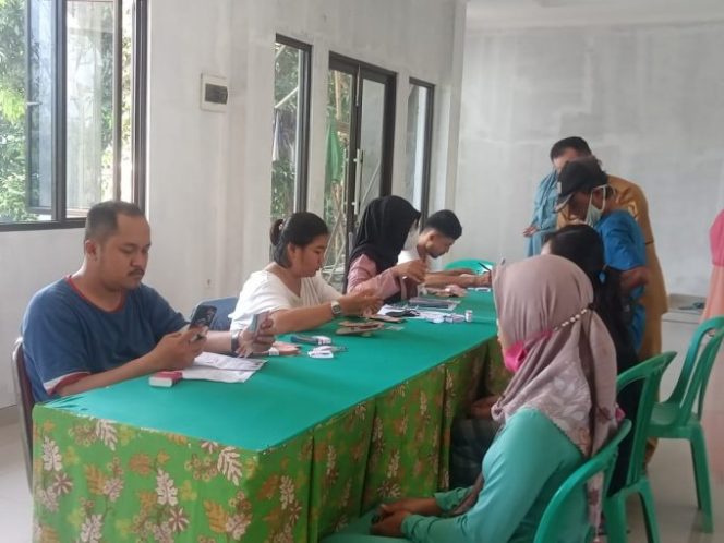 
					Pembagian BPNT di Desa Nagrak Tahap ke-1 dan Tahap ke-2 Kini Cair Tunai 500 Ribu