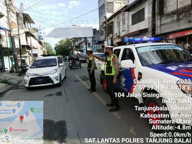
					Personil Satlantas Polres Tanjungbalai Laksanakan Giat Patroli Sore
